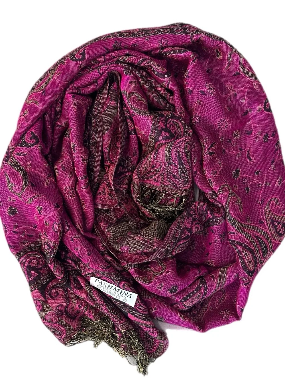 100% Pashmina reversible scarf with fringe Magenta Paisley Reversible 71x27.5
